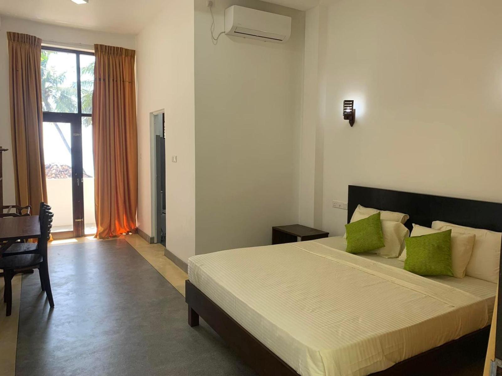 Jayaa Beach Talpe Dış mekan fotoğraf